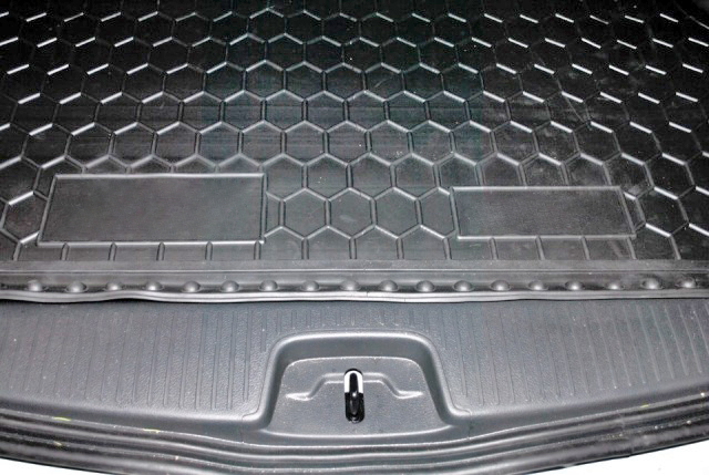 Коврик в багажник Fiat Linea (с 2009 г.в.)