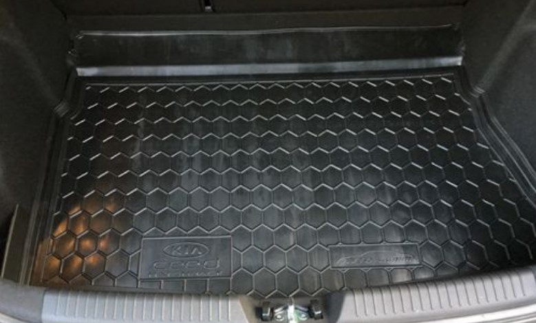 Коврик в багажник Kia Ceed хэтчбек (с 2012 г.в.)