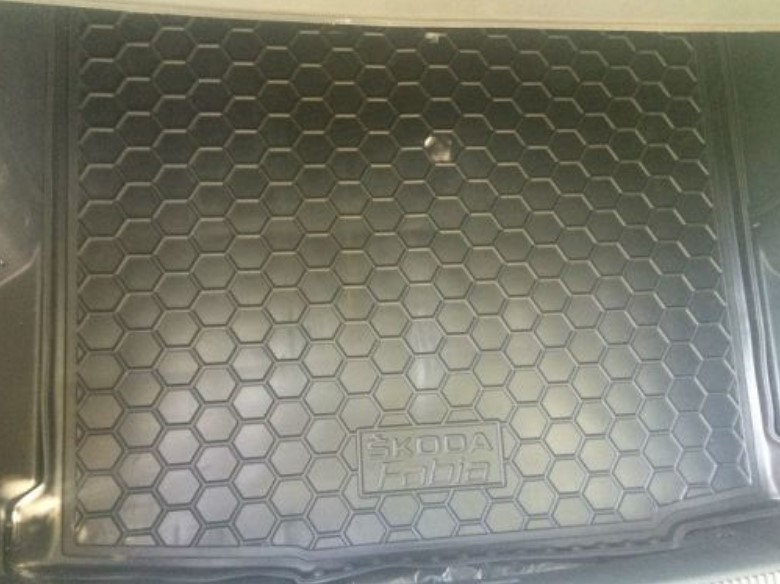 Коврик в багажник Skoda Fabia II универсал (с 2007-2015 г.в.)