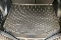 Коврик в багажник Toyota RAV4 (полноразмерная запаска) (с 2013- г.в.)