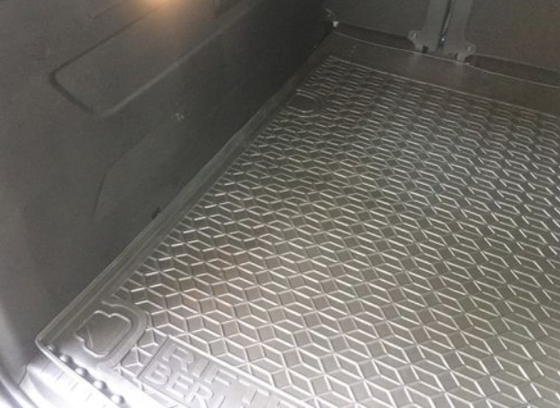 Коврик в багажник на Citroen Berlingo III (c 2019-...) длинная база