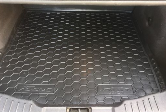 Коврик в багажник Ford FOCUS седан с докаткой (с 2011 г.в.)