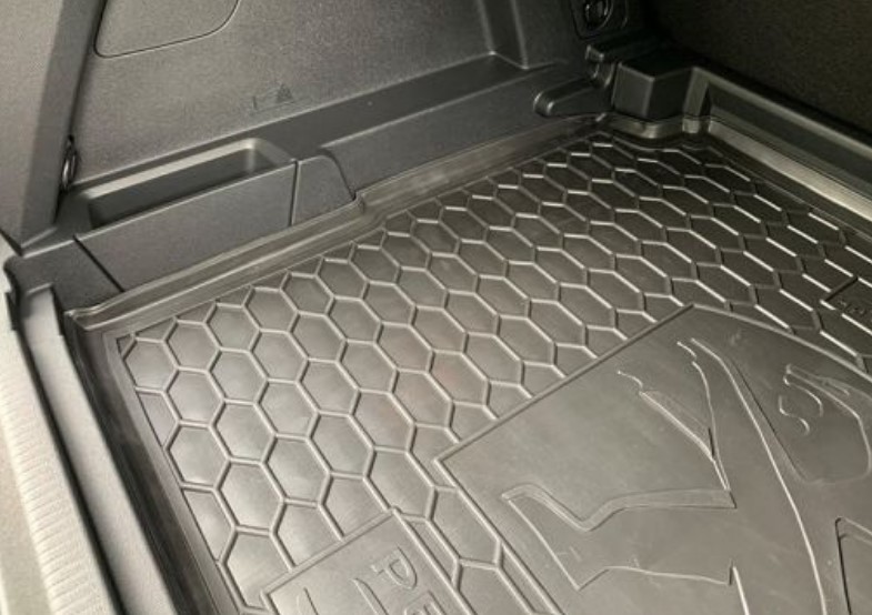 Коврик в багажник Peugeot 3008 (c 2016-...) нижний