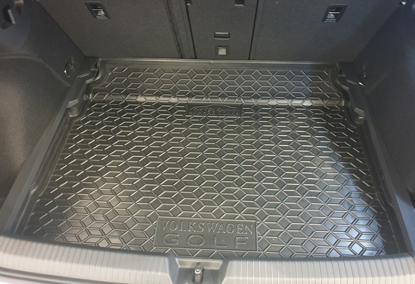Коврик в багажник Volkswagen Golf VIII (c 2020-...) нижняя полка