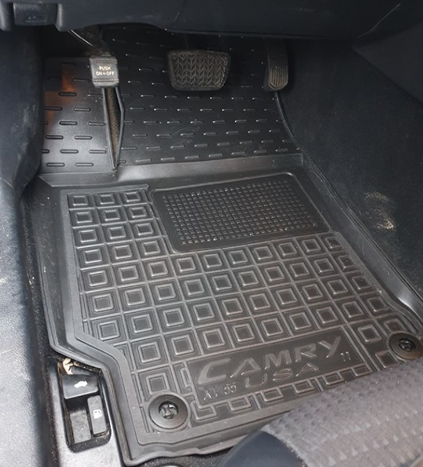 Резиновые коврики Toyota Camry (XV55) США (2011-2014 г. выпуска)