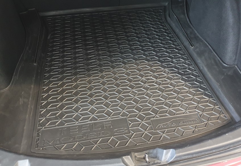 Коврик в багажник Tesla Model 3 (задний)