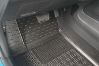 Резиновые коврики на Hyundai i10 (c 2020-...)