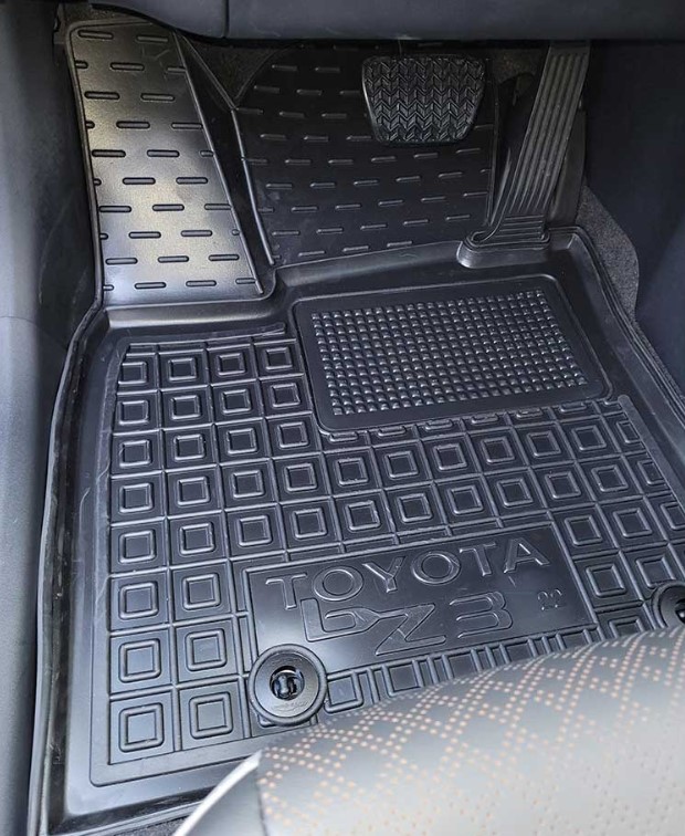 Резиновые коврики Toyota bZ3 (с 2022 г. выпуска)