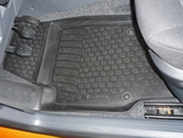 Резиновые коврики (полимерные автоковрики) для SEAT Ibiza IV хэтчбек с 2008 - ...